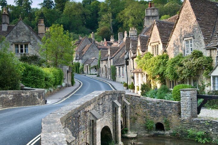 From London: Cotswolds Guided Trip Including Bourton-on-the-Water - Photo 1 of 12